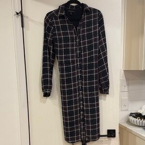 Banana Republic Long Sleeve Plaid Dress